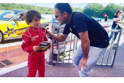 Stage de Pilotage enfant de 6 à 18 ans sur 20 circuits & 14 voitures au choix 