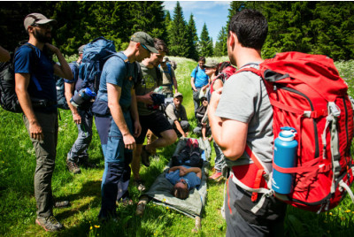 Stage de survie spécial famille en Dordogne