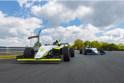 Stage de pilotage Formule 4 Tatuus proche Nantes - Fontenay-le-Comte (85)