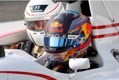 Baptême Passager en Formule 1 Triplace 700ch - Barcelone