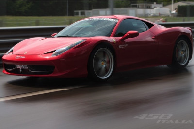 Baptême de vitesse passager Ferrari 458 Italia - Montlhéry