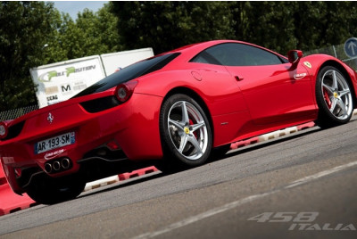 Baptême de vitesse passager Ferrari 458 Italia - Montlhéry