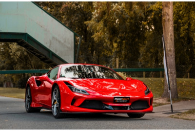 Stage pilotage Ferrari F8 Tributo 720 ch - Issoire
