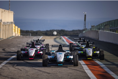 Stage pilotage Formule Renault 2.0 - Circuit d'Albi (81)