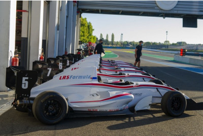 Stage de pilotage en Formule Renault 2.0 - Magny-Cours