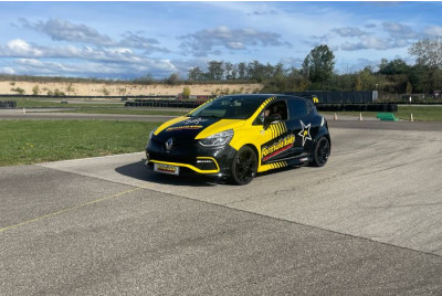 Stage de Pilotage enfant en Clio IV RS dès 8 ans - 20 circuits au choix