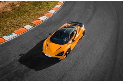 Stage pilotage McLaren Artura - Vaison
