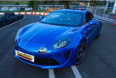 Stage de Pilotage enfant en Alpine A110 dès 9 ans - 20 circuits au choix