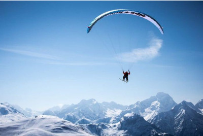 Baptême de parapente depuis le haut des pistes - Courchevel les 3 vallées