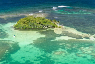Vol en ULM Hydravion au dessus de la Guadeloupe et ses îles