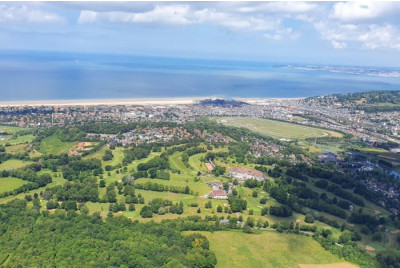 Baptême en hélicoptère sur la côte normande - Deauville