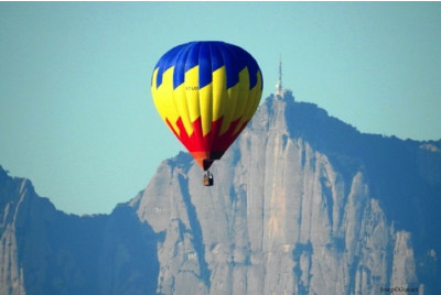 Vol exclusif en Montgolfière Montserrat proche Barcelone
