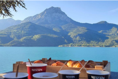 Vol en montgolfière - Survol du Lac de Serre-Ponçon 