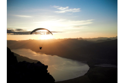 Baptême en Parapente ou Deltaplane - Lac d'Annecy