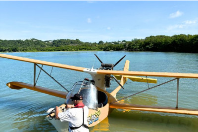 Vol en ULM Hydravion au dessus de la Guadeloupe et ses îles