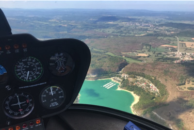 Initiation au Pilotage d'Hélicoptère R22 à Bourg-en-Bresse