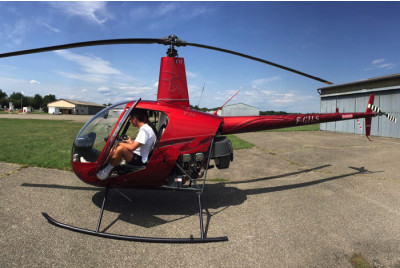 Initiation au Pilotage d'Hélicoptère R22 à Bourg-en-Bresse