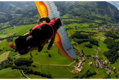 Baptême en Parapente Pyrénées - proche Pau